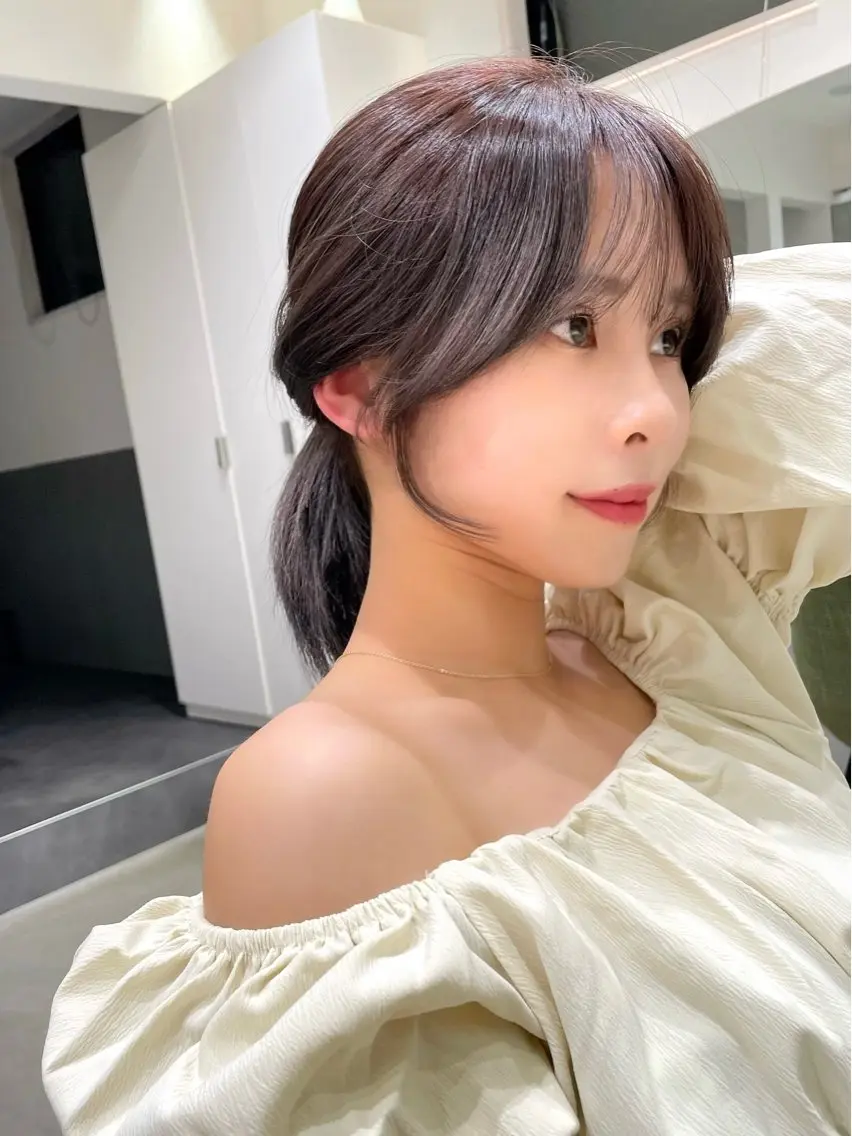 ミディアム 顔周りカット 韓国風ヘア カット ヘアカラー トリートメント 本田 奈穂美のヘアスタイル