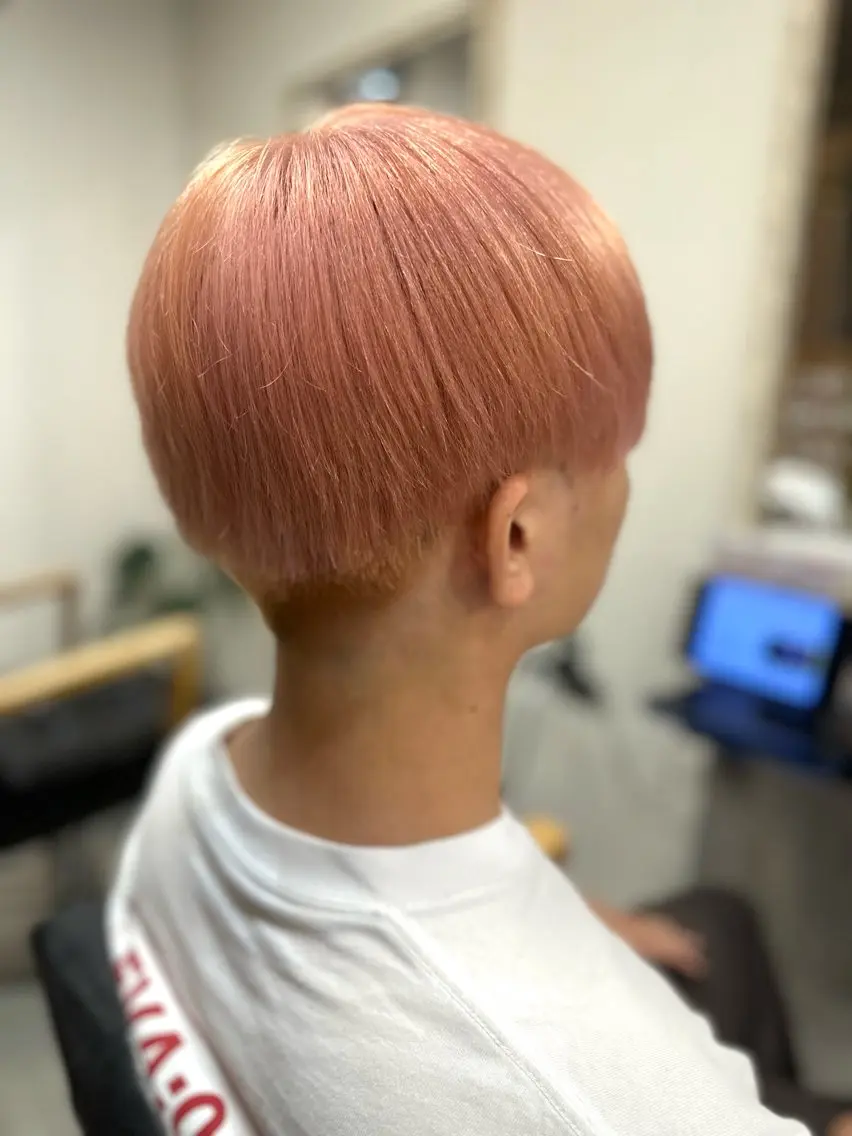 ショート カラー メンズ カット ヘアカラー パーマ 縮毛矯正 トリートメント ヘッドスパ ヘアセット 福西晃希 【艶髪・髪質改善】のヘアスタイル