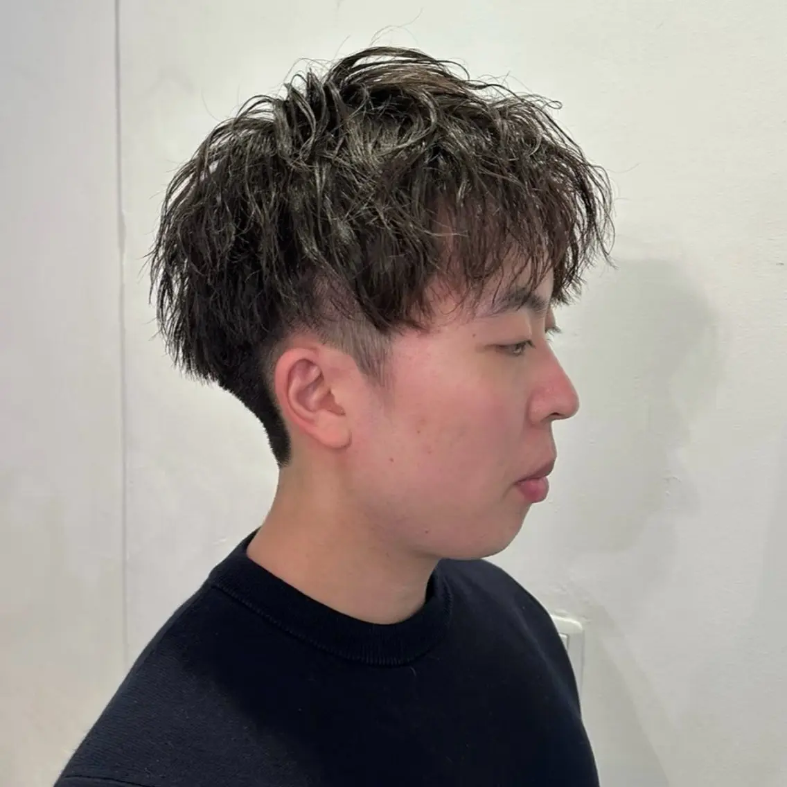 ショート パーマ メンズ アップバング センターパート コンマヘア メンズ韓国風 メンズパーマ カット パーマ トリートメント 【メンズヘア】 原宿/Kasumiのヘアスタイル
