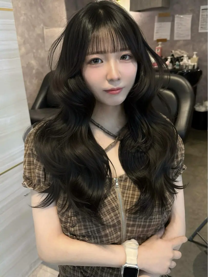 ロング カラー グレージュ オリーブグレージュ オリーブグレー ヘアカラー トリートメント 🍒さき🍒大宮/ 透明感カラーのヘアスタイル