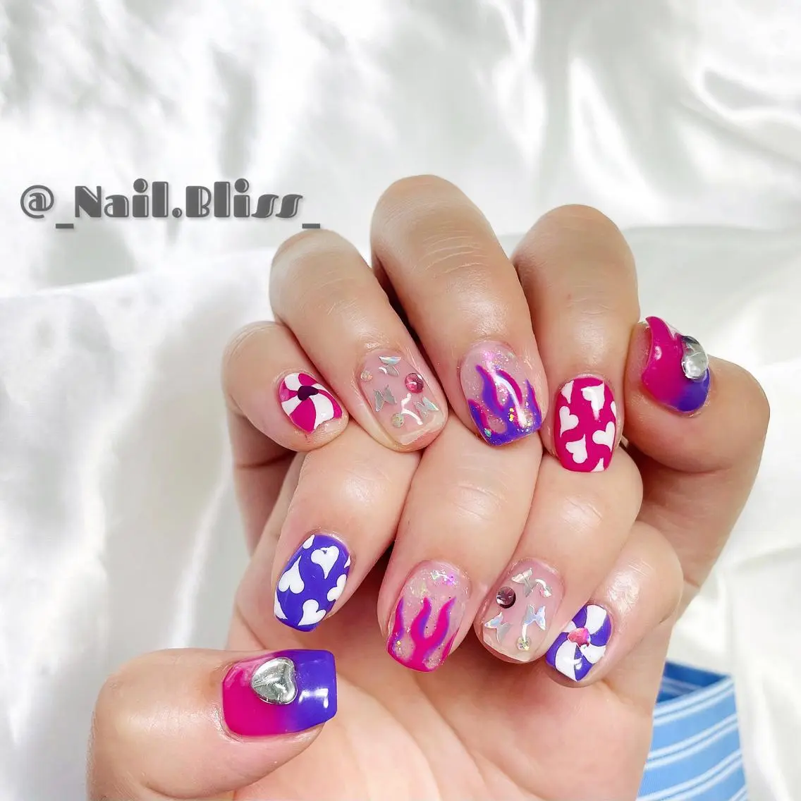 ネイル ハンドネイル NAIL BLISSのネイルデザイン