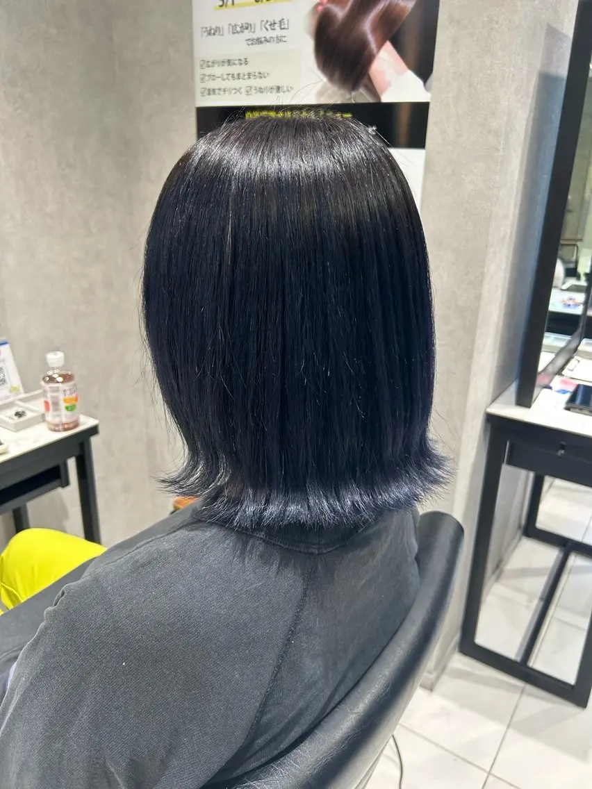 カラー ダブルカラー 透明感カラー💙 束感マツエク🪼海月のマツエク・マツパデザイン