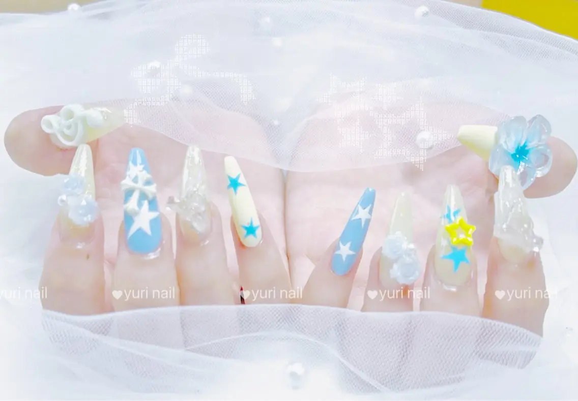 ネイル オーロラネイル 韓国ネイル マグネットネイル リボン ハンドネイル Yuri.nail studioのネイルデザイン