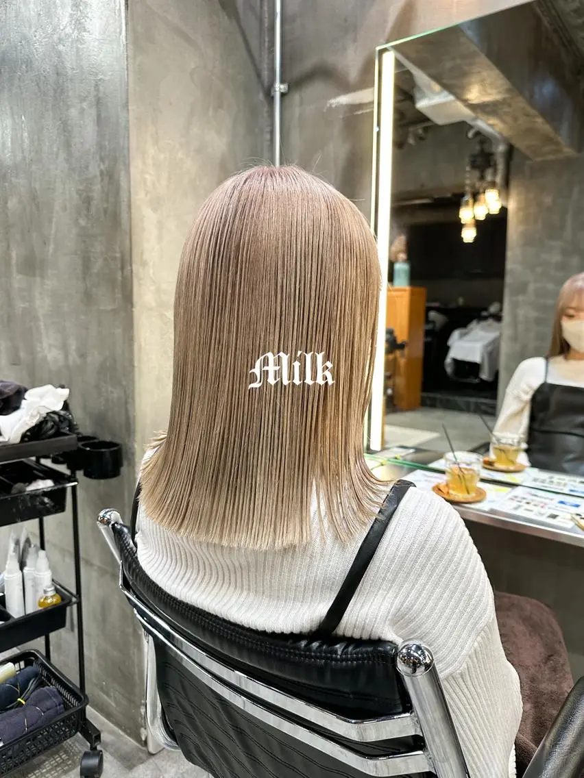 カット+ブリーチ+艶カラー+内部補修トリートメント🐬の写真