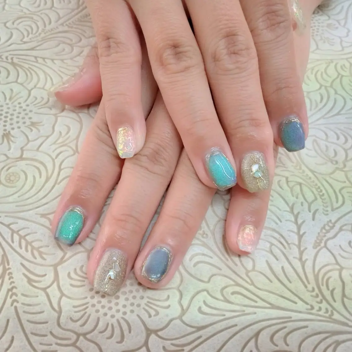 ネイル フラワーネイル precious nail  roomのネイルデザイン