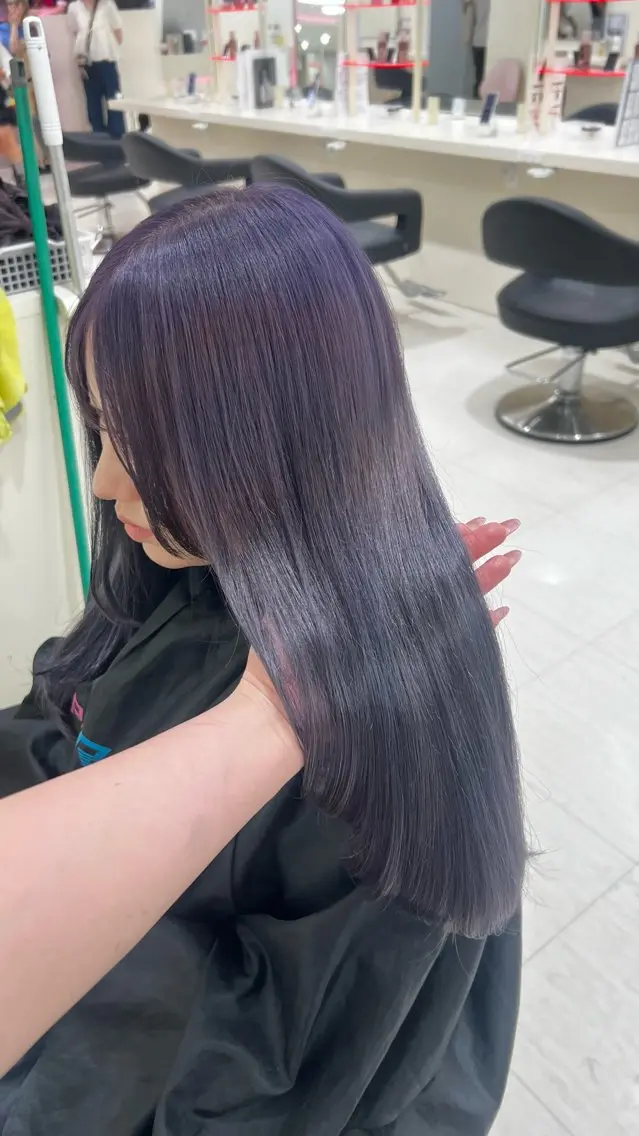 ロング カラー ヘアアレンジ ヘアカラー 韓国レイヤー&ピンク 艶髪🩶maikoのヘアスタイル