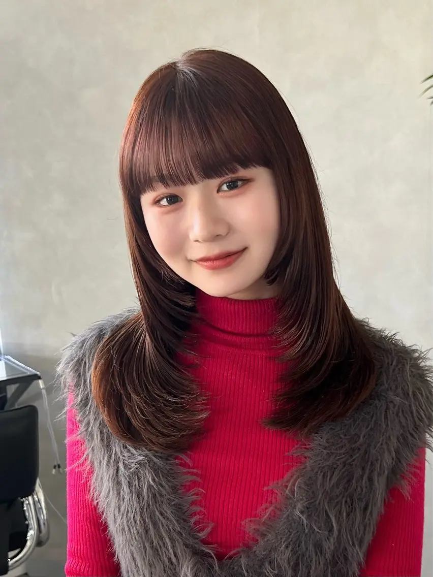 ミディアム ピンクブラウン レイヤーカット ❤️ショートカット ・顔周りカット❤️のヘアスタイル