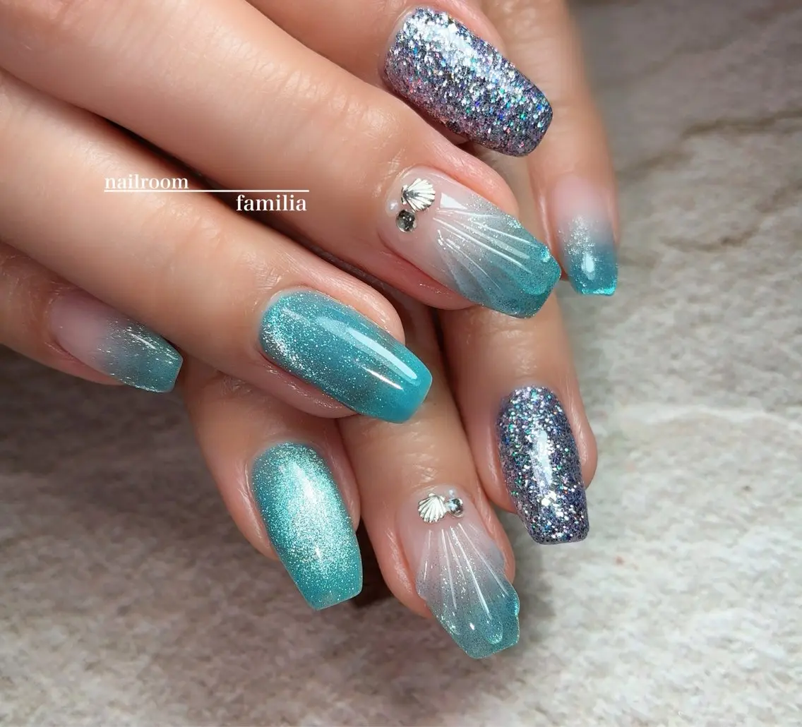 ネイル ラメ(グリッター) マグネットネイル ハンドネイル -nailroom- familiaのネイルデザイン