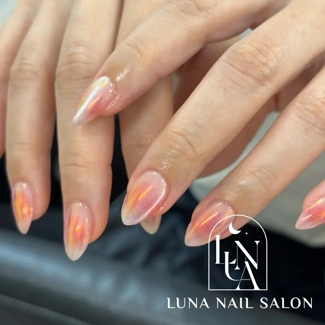 ネイル ハンドネイル フットネイル ハンドケア LUNA Nail salon💕のネイルデザイン