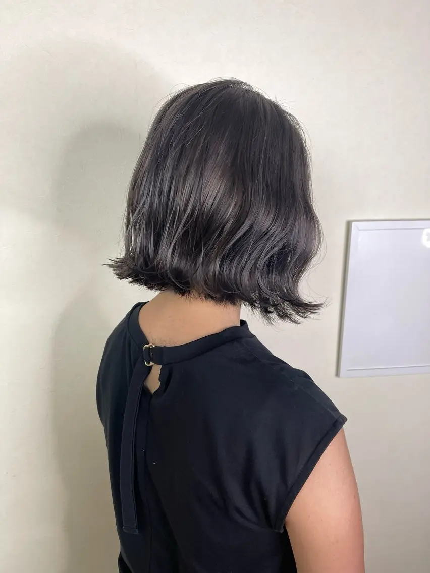 ミディアム カラー グレージュ カット ヘアカラー トリートメント ハイライトカラー✨ グレージュ✨鎌倉光洋のヘアスタイル