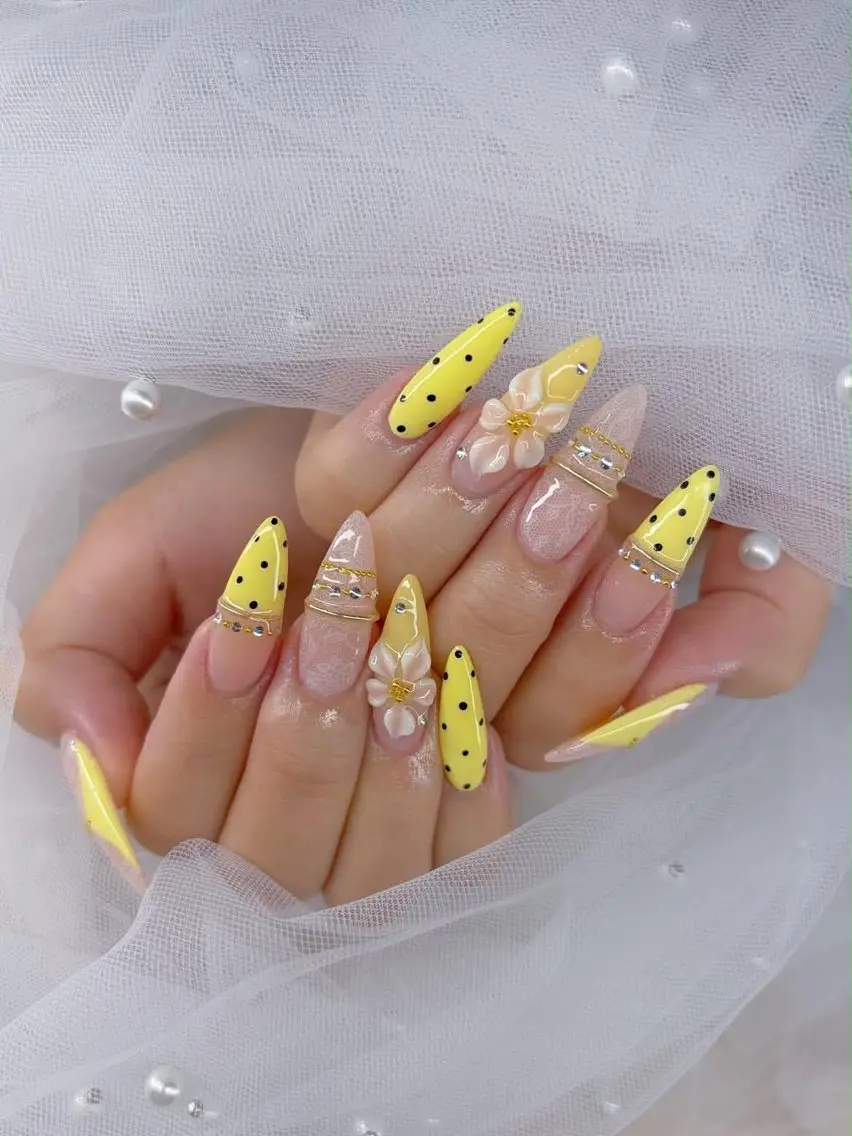 ネイル アートネイル オーロラネイル フレンチネイル ジェルネイル グラデーション Sora nail 長さ出し専門店のネイルデザイン