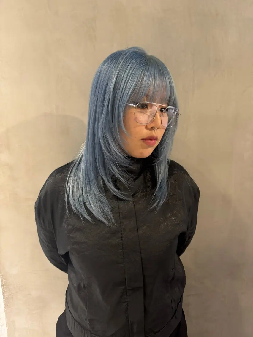 カラー ブリーチ ケアブリーチ 黒染め落とし ムラ修正　ハイトーンのヘアスタイル