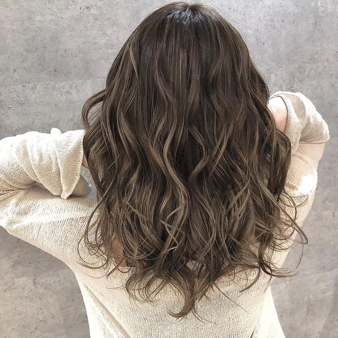 ロング ハイライト ✨MiL✨ ✨心斎橋✨のヘアスタイル