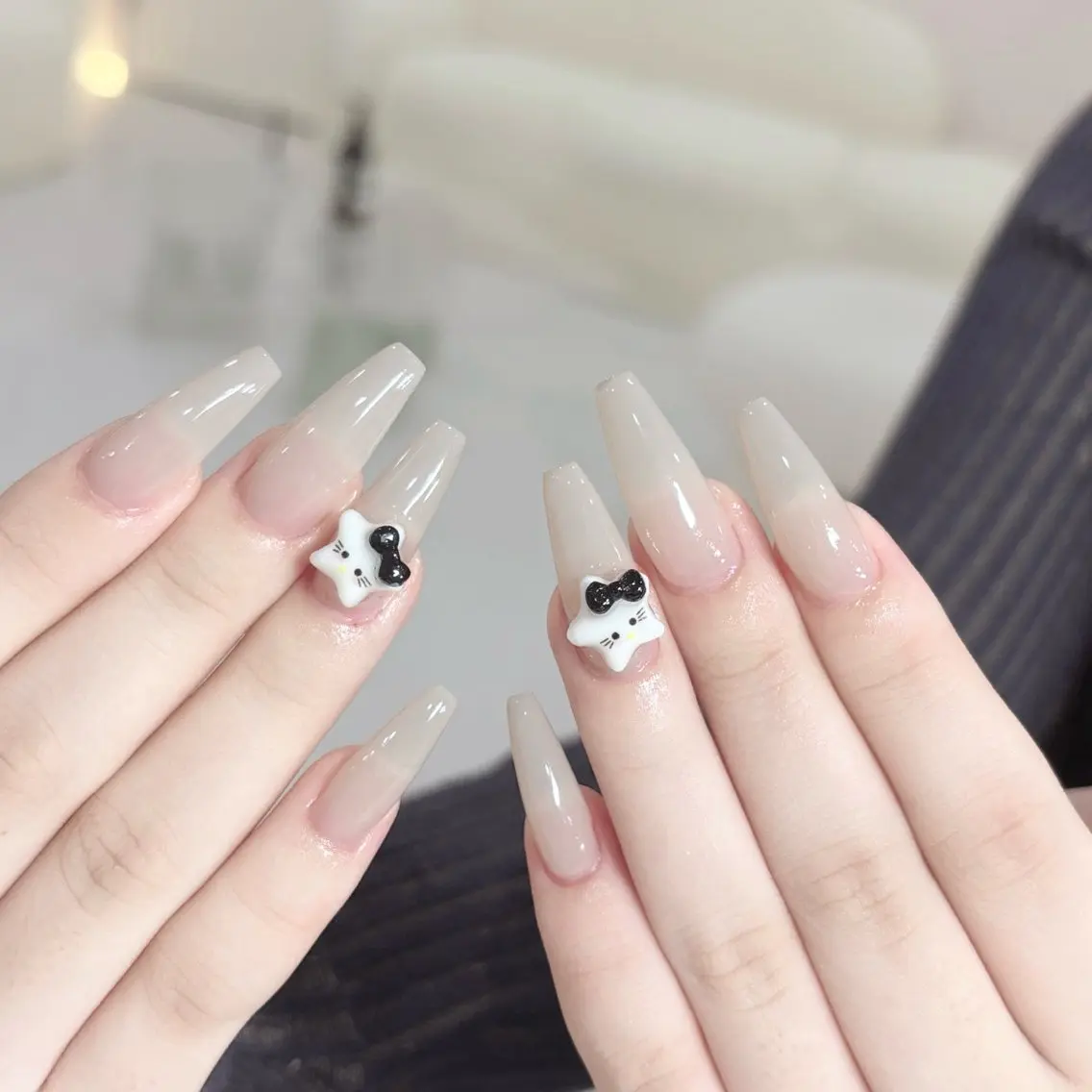 ネイル ハンドネイル FLY Nail Salonのネイルデザイン