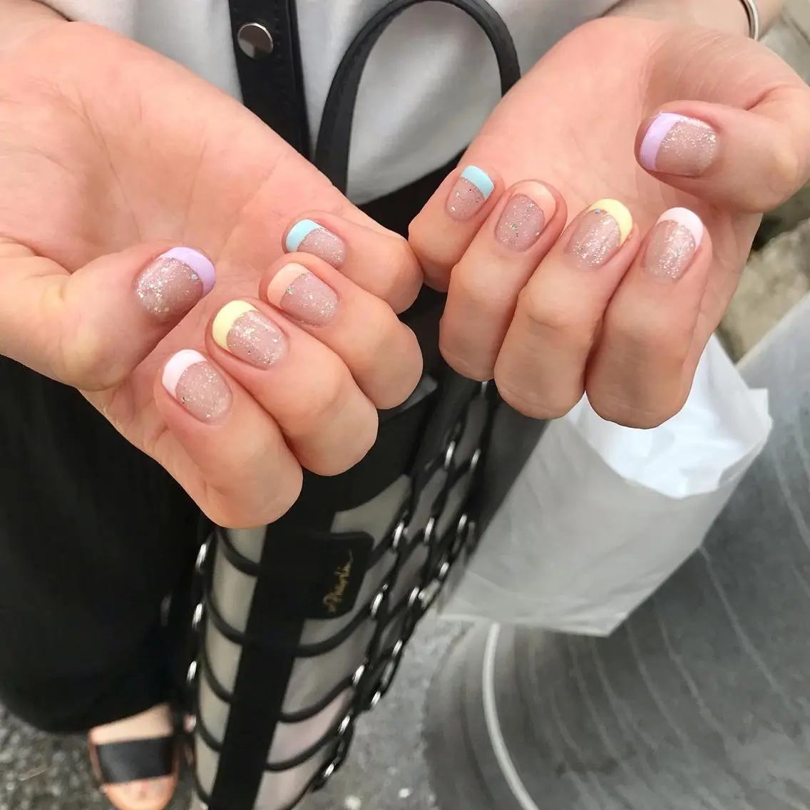 ネイル フレンチネイル パステルネイル BEE NAILのネイルデザイン