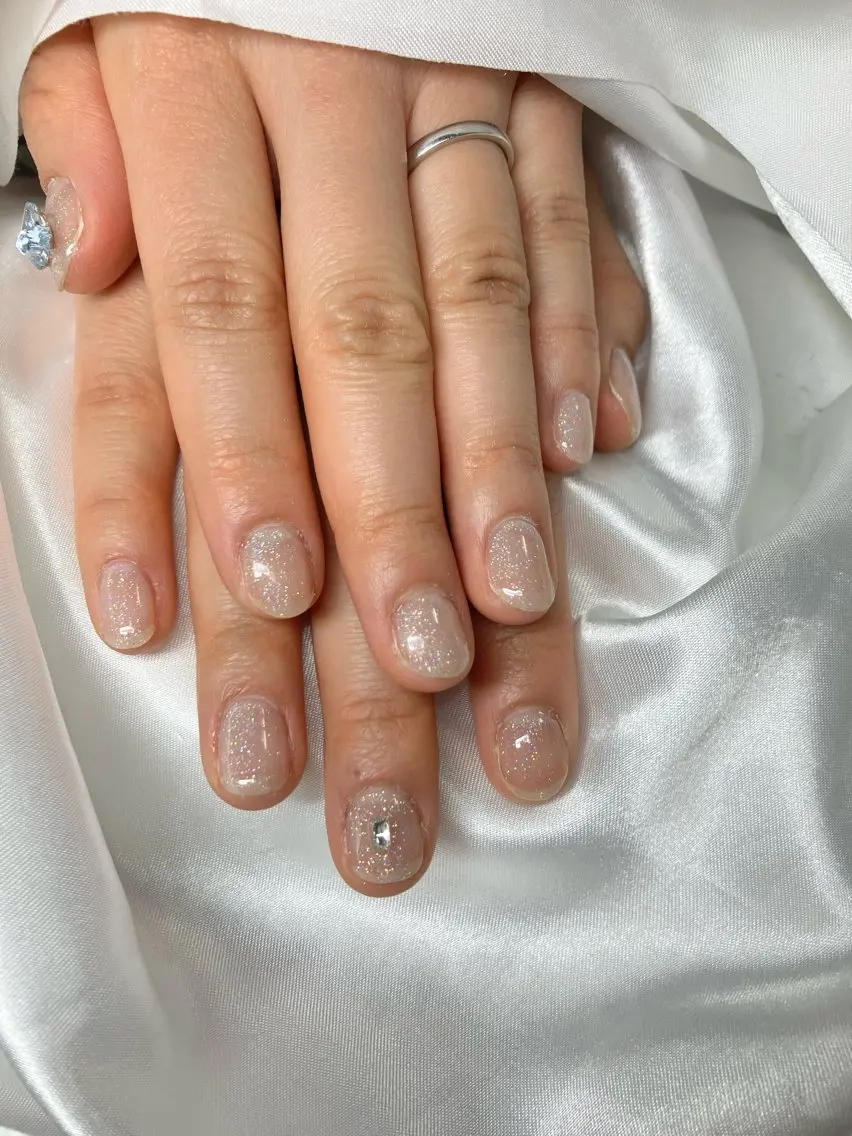 ネイル 高木 維麗絲のネイルデザイン