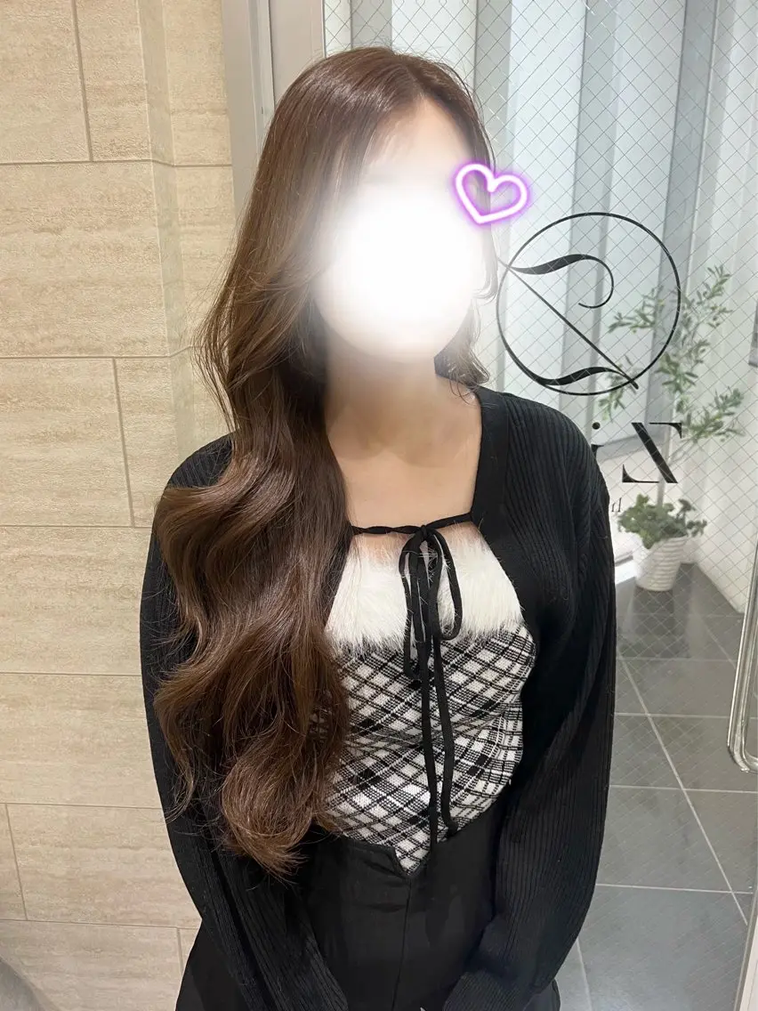 ロング カット ヘアカラー トリートメント 🎀zina/韓国 🎀amiのヘアスタイル