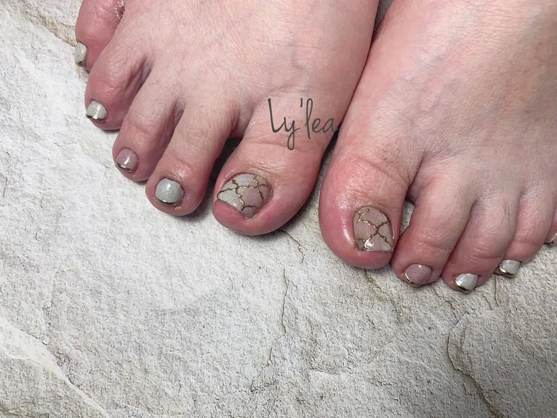 ネイル フットネイル nail room Ly'leaのネイルデザイン