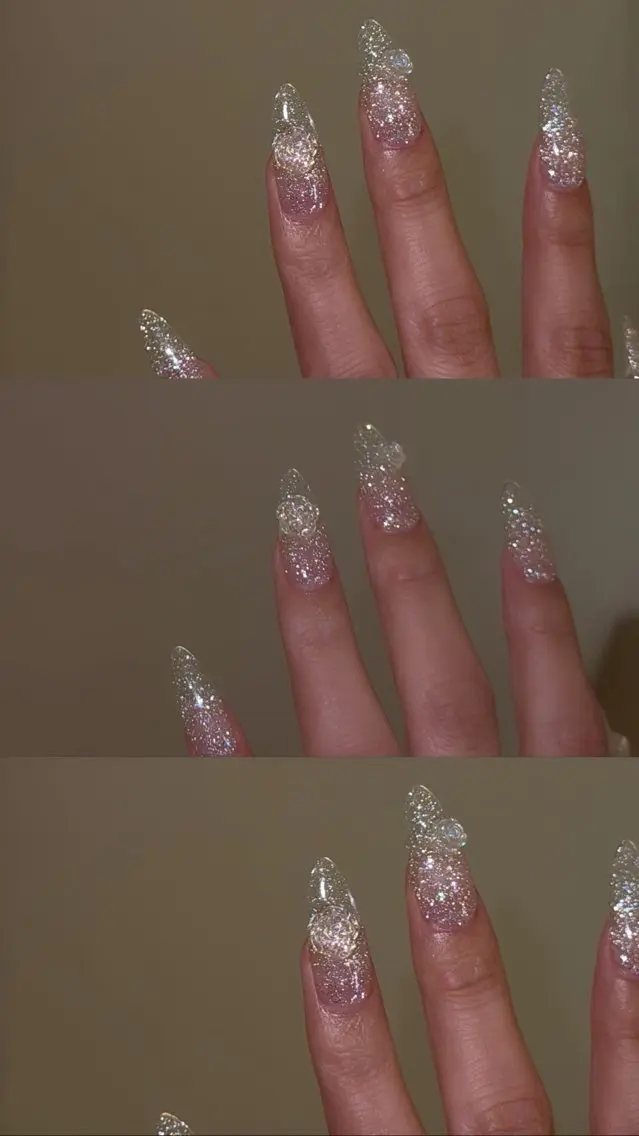 ネイル Ami 🦥のネイルデザイン