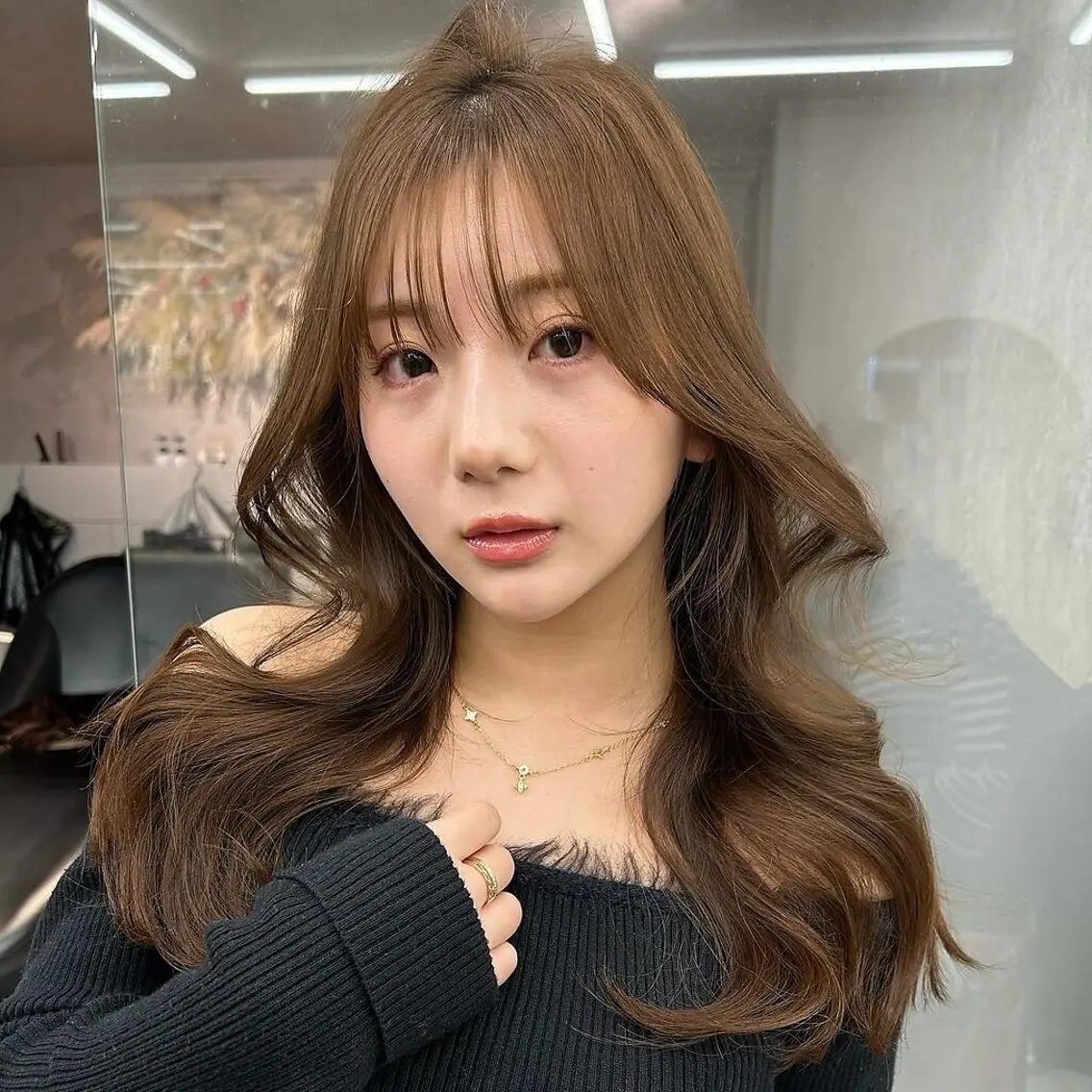 カラー ロング カット ヘアカラー トリートメント 髪質改善/韓国ヘア /透明感カラー🧸のヘアスタイル