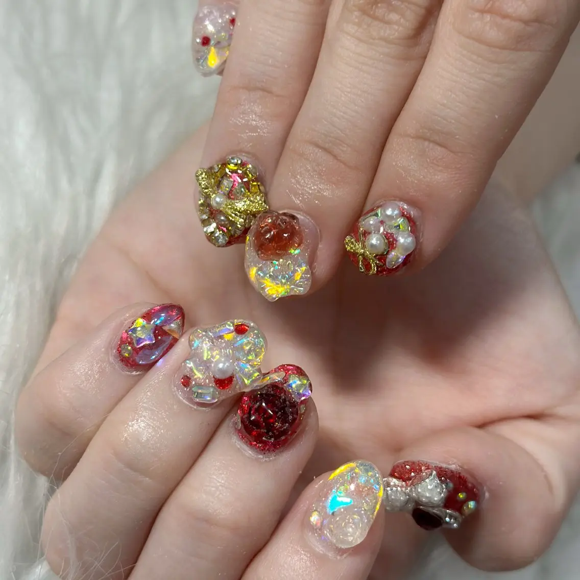 ネイル ハンドネイル フットネイル LAVISH nanamiのネイルデザイン