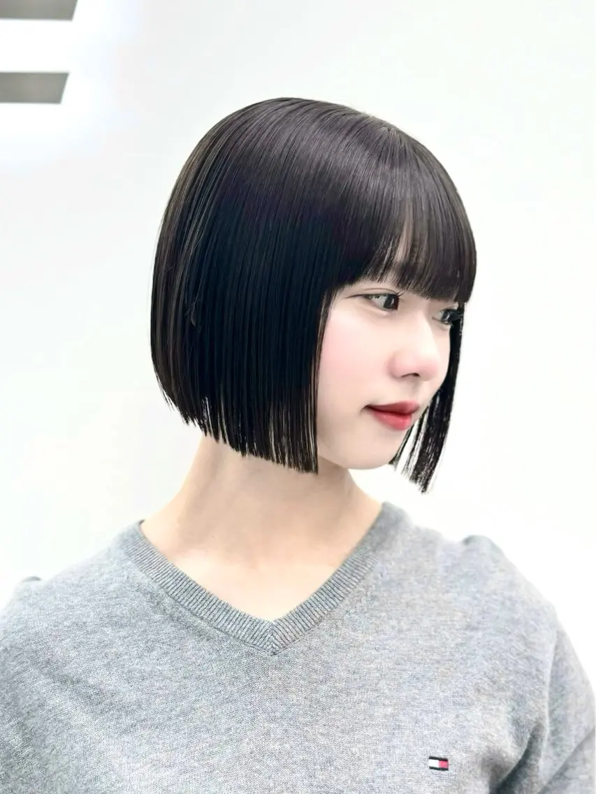 ショート カラー ヘアアレンジ カット ヘアカラー トリートメント ヘッドスパ ヘアセット 縮毛矯正🤍 ボブ/ HIKARIのヘアスタイル