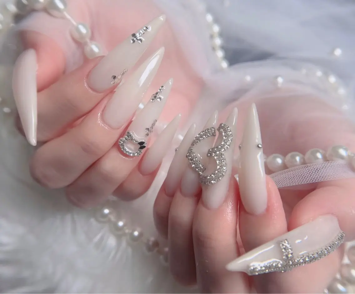 ネイル フレンチネイル ジェルネイル ハロウィン 韓国ネイル マグネットネイル ハンドネイル Hbaby nailのネイルデザイン