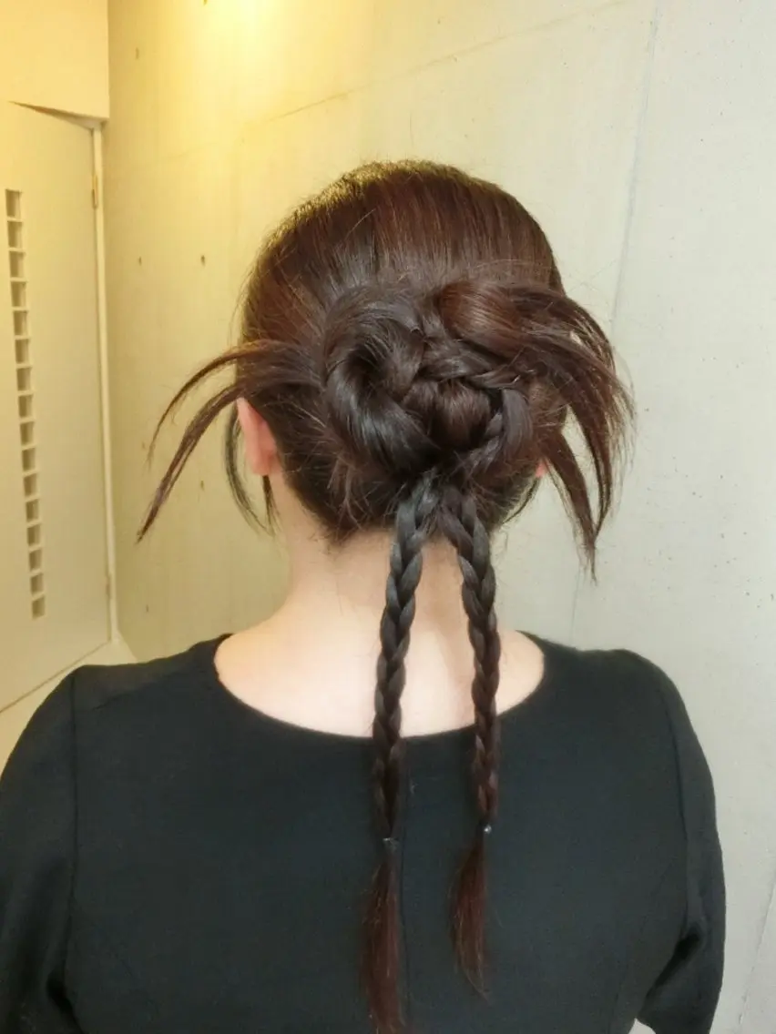 ヘアアレンジ nao 艶カラー・髪質改善のヘアスタイル