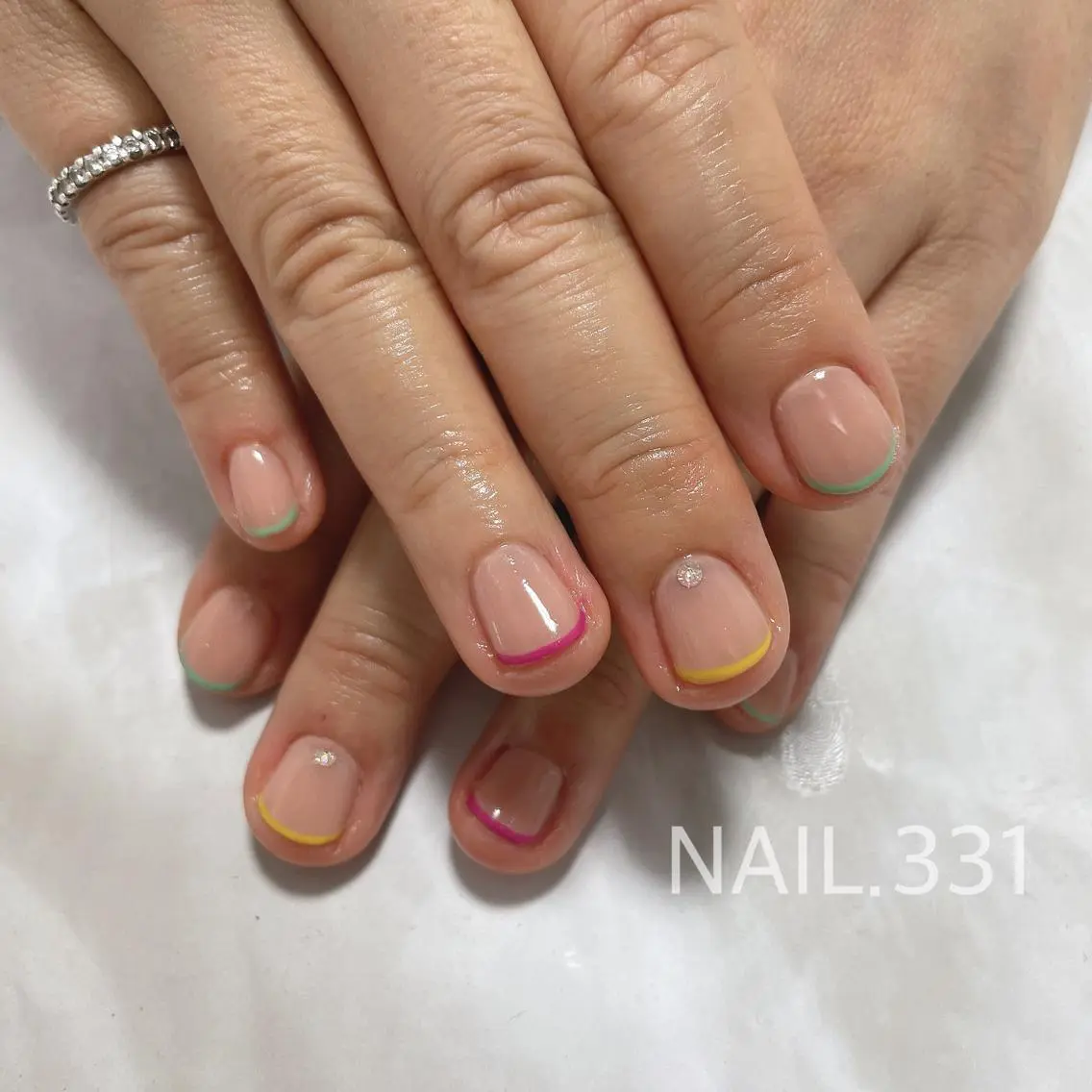 ネイル Nail 331のネイルデザイン