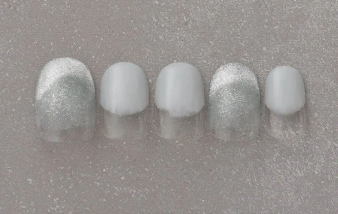 ネイル ゆら 練習生💅🏻のネイルデザイン