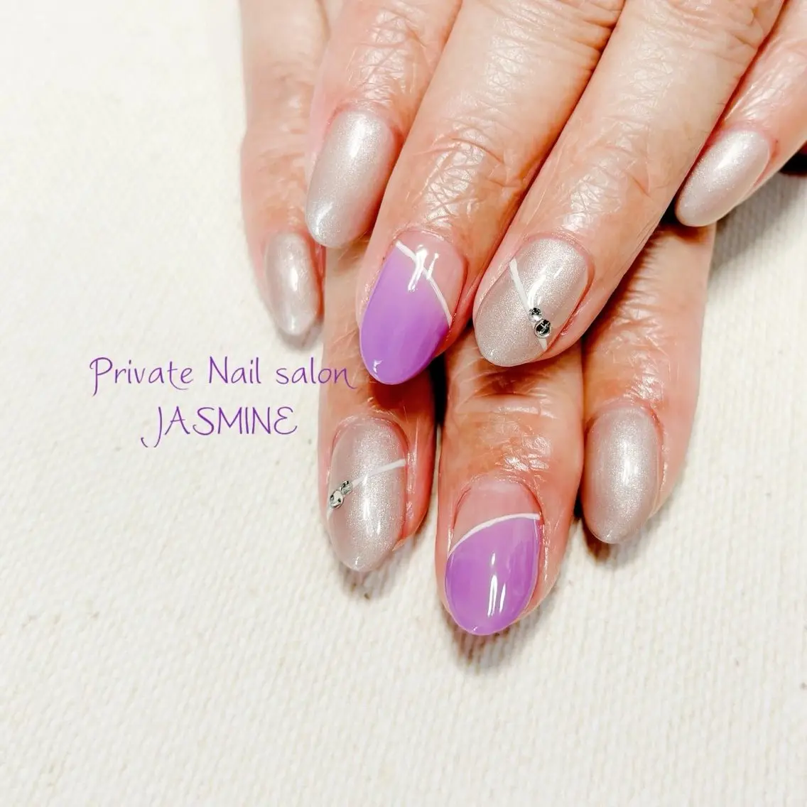 ネイル フレンチネイル パープル ハンドネイル Nail salon JASMINEのネイルデザイン
