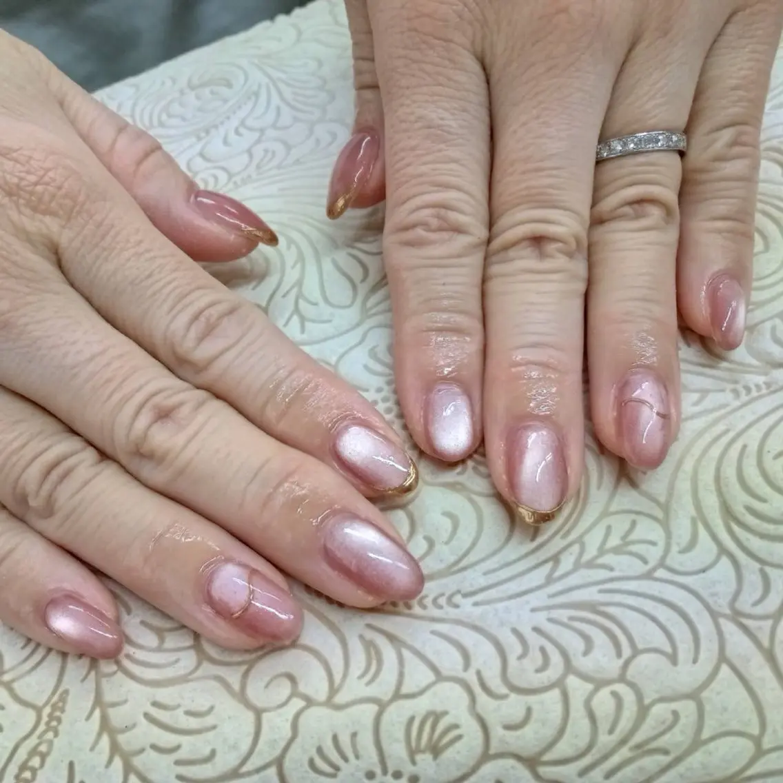ネイル フラワーネイル precious nail roomのネイルデザイン