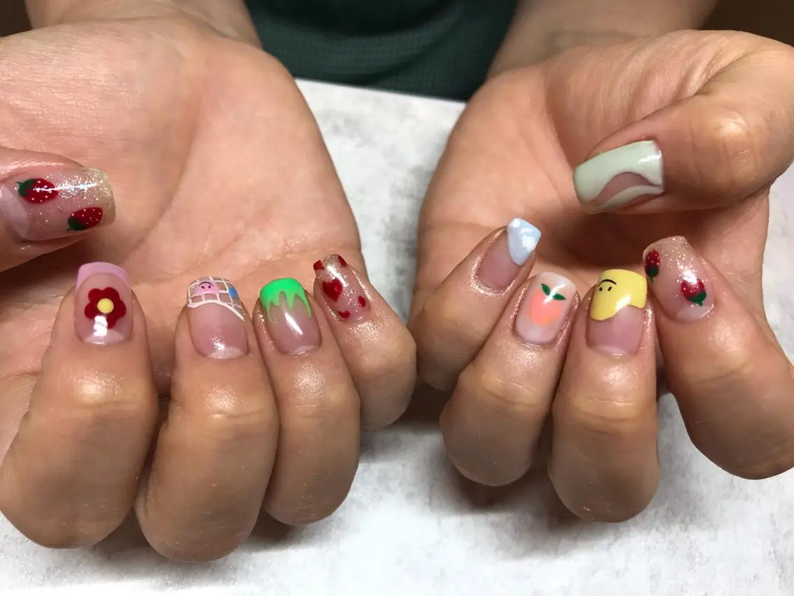ネイル emunail あやかのネイルデザイン