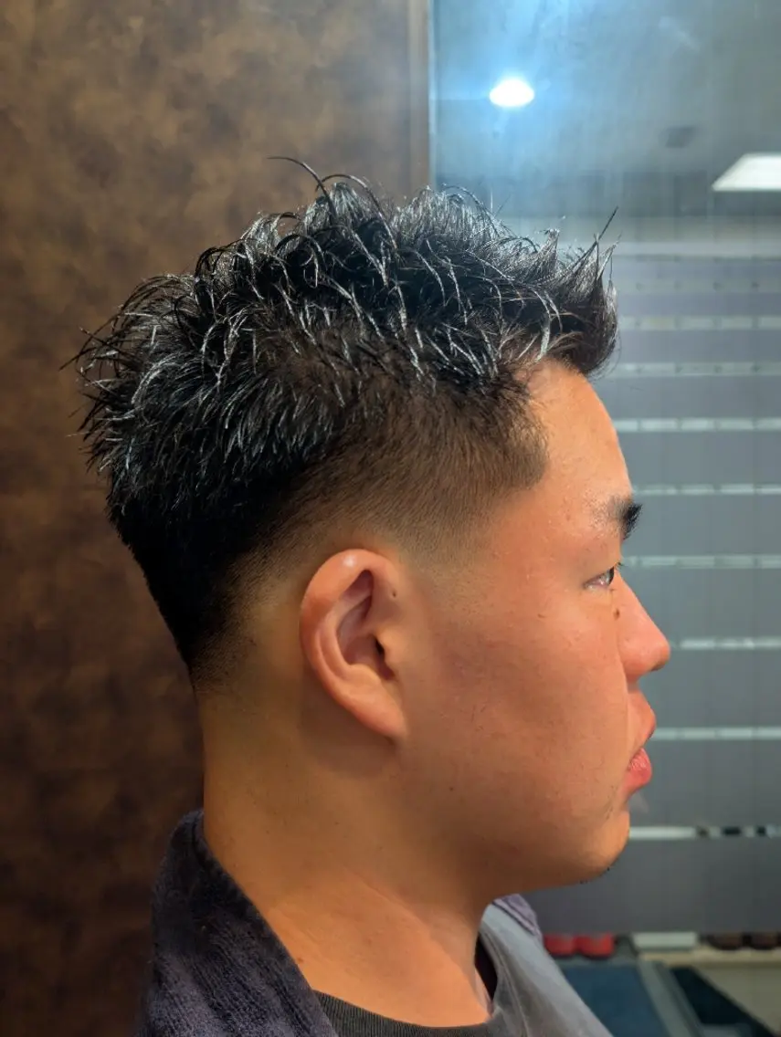 ショート メンズ フェードカット 石井 希明のヘアスタイル