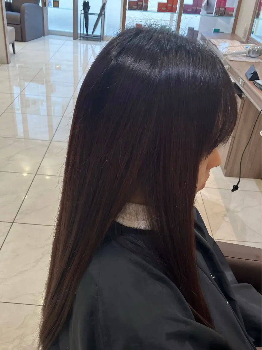 カラー ☂️Ash 新杉田☂️山本のヘアスタイル