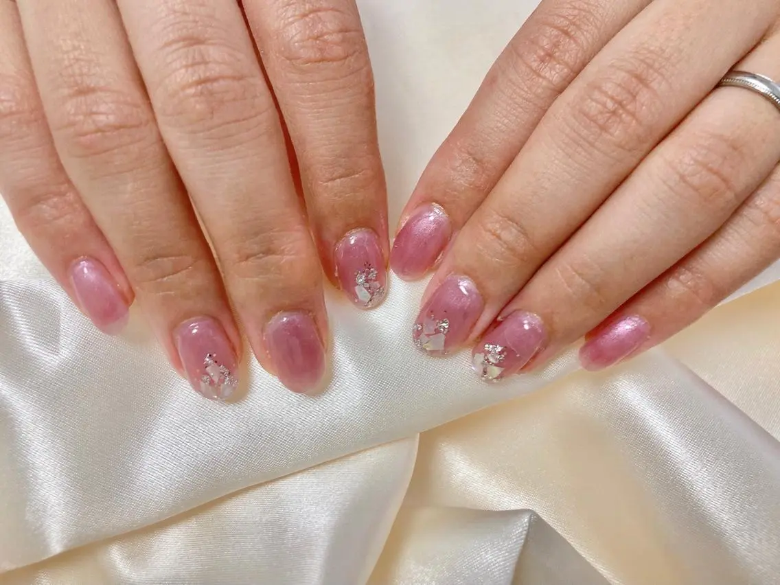 ネイル ハンドネイル mogunail &blowのネイルデザイン