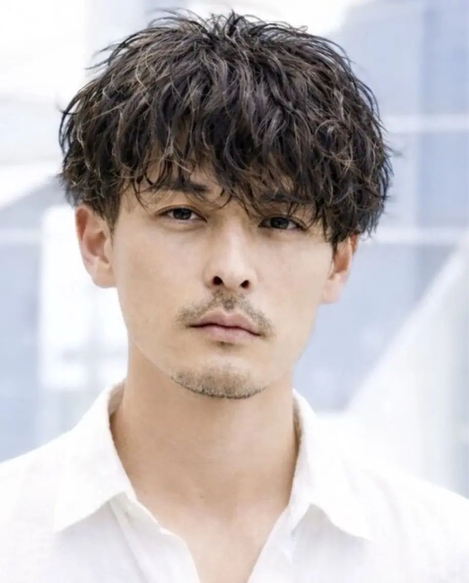 カット+シャドウパーマ+髪質改善トリートメントの写真