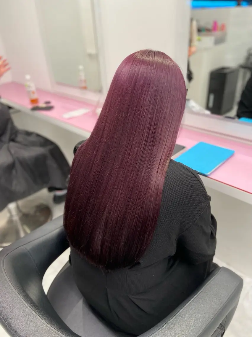 ロング カラー モテ髪ハイトーン🫧 serina🎀池袋のヘアスタイル