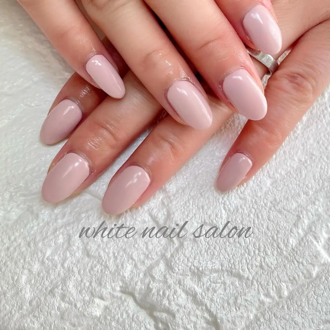 ネイル フットネイル ジェルネイル ハードジェル ラメ(グリッター) 持ち込み white nail salonのネイルデザイン