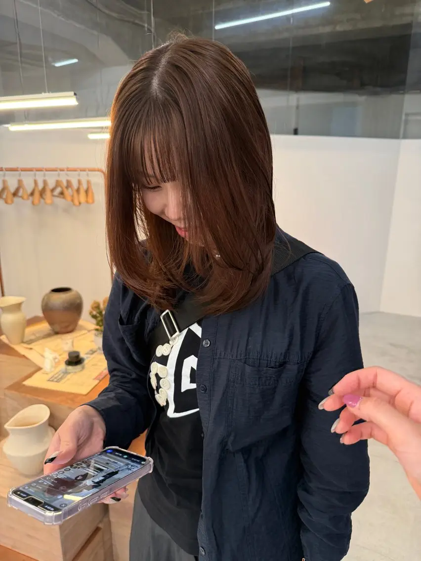 セミロング カット ヘアカラー fubuki🪷 似合わせカットカラーのヘアスタイル
