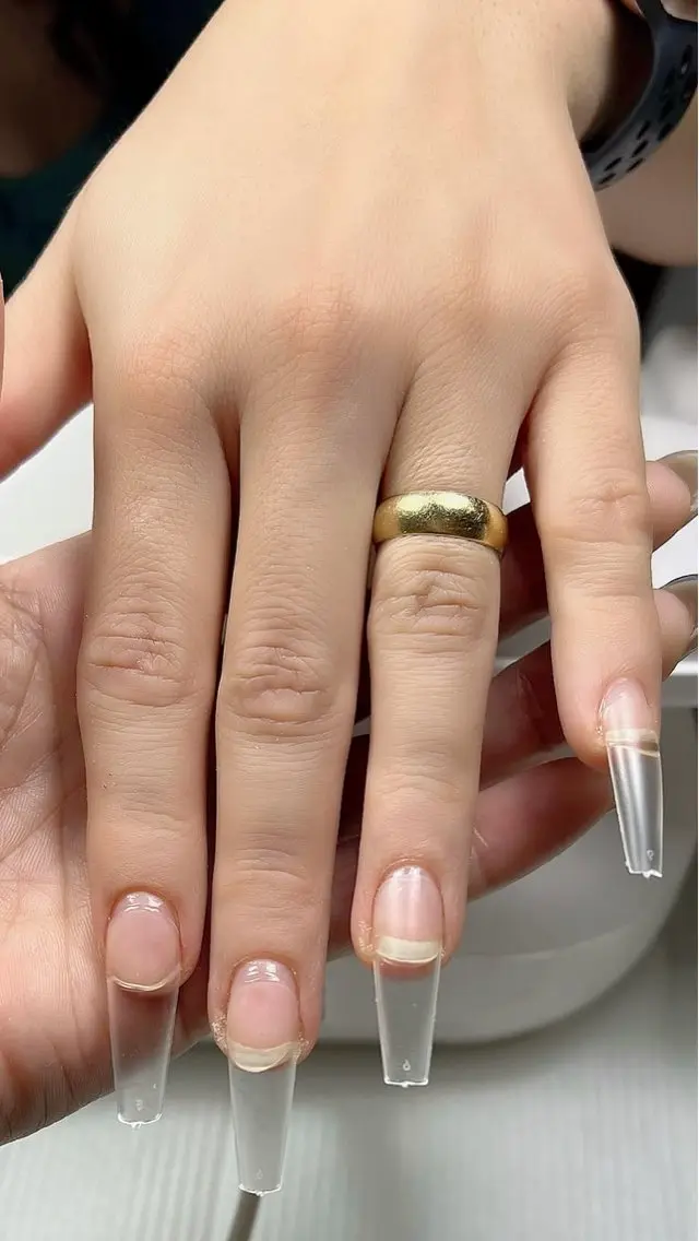 ネイル 長さ出し ネイルチップ ハンドネイル 比嘉 シンティアのネイルデザイン