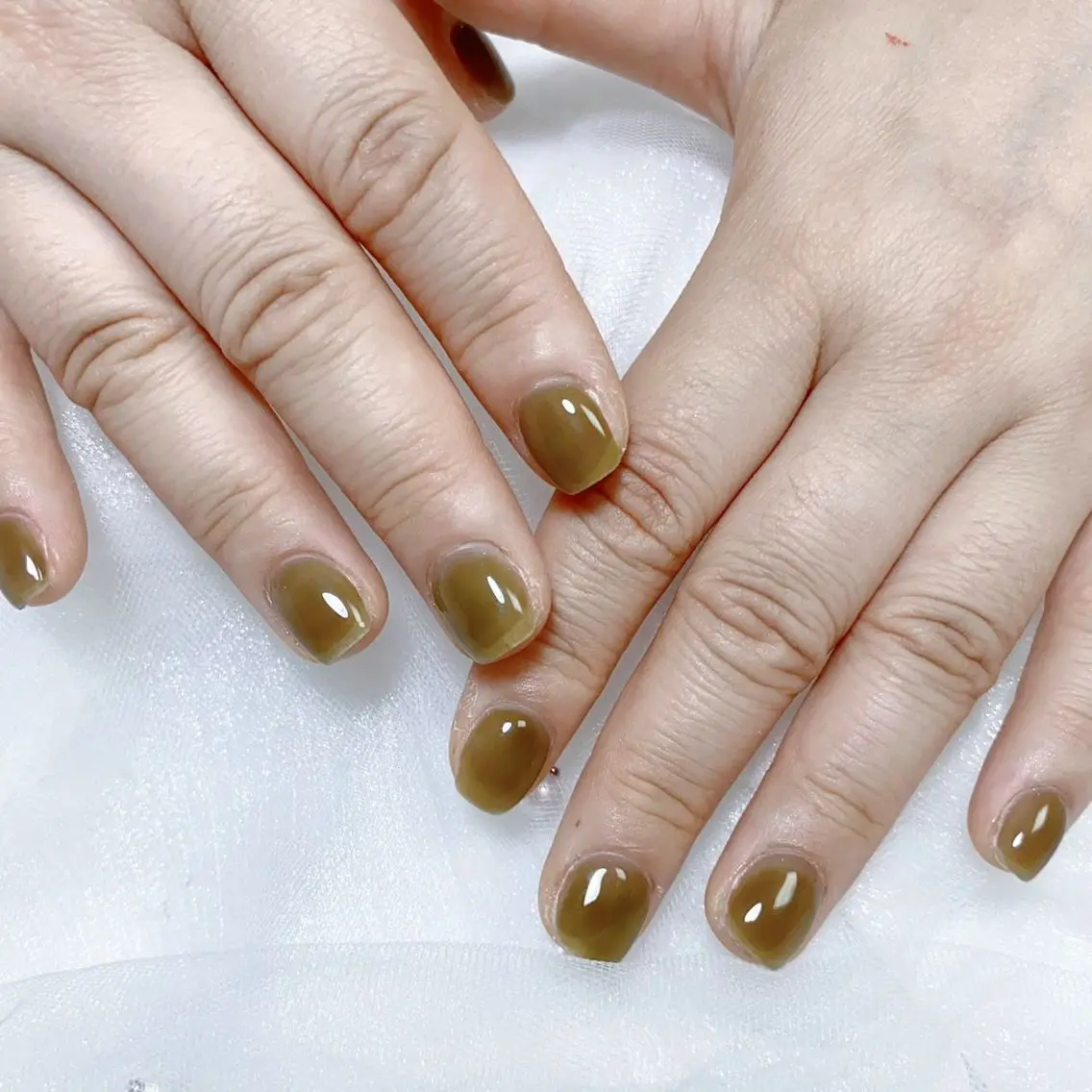 ネイル ワンカラーネイル ハンドネイル Nail salon 木にいるのネイルデザイン