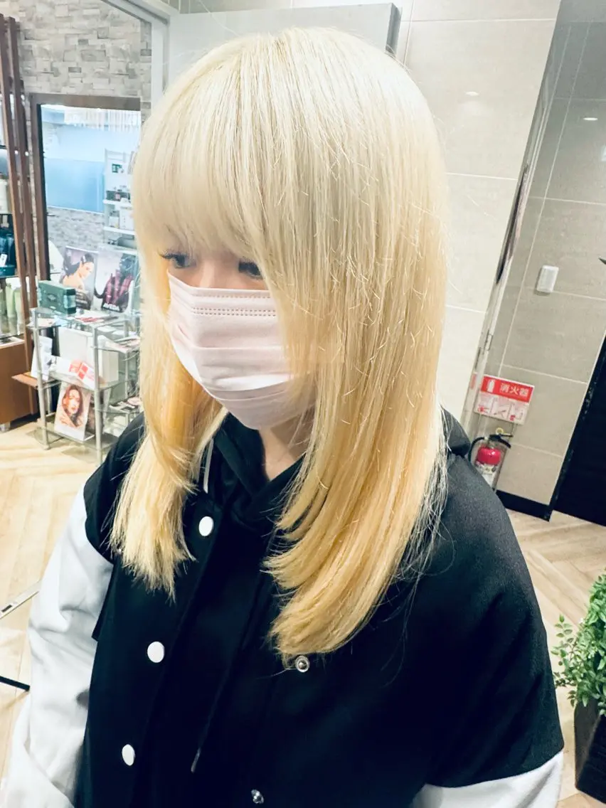 ロング 髪質改善池袋𓊆 大士𓊇ダブルカラーのヘアスタイル