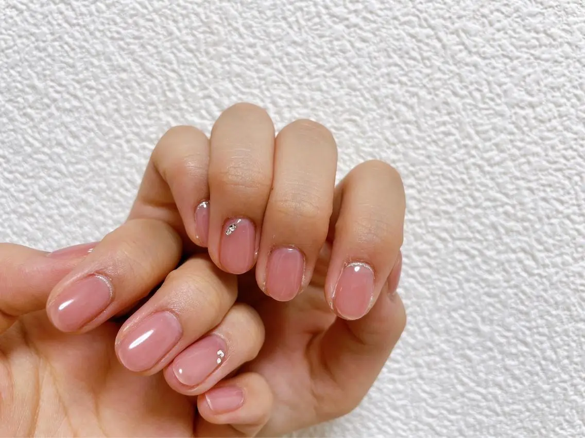 ネイル オーロラネイル フラワーネイル フットネイル フレンチネイル ジェルネイル mogunail &blowのネイルデザイン