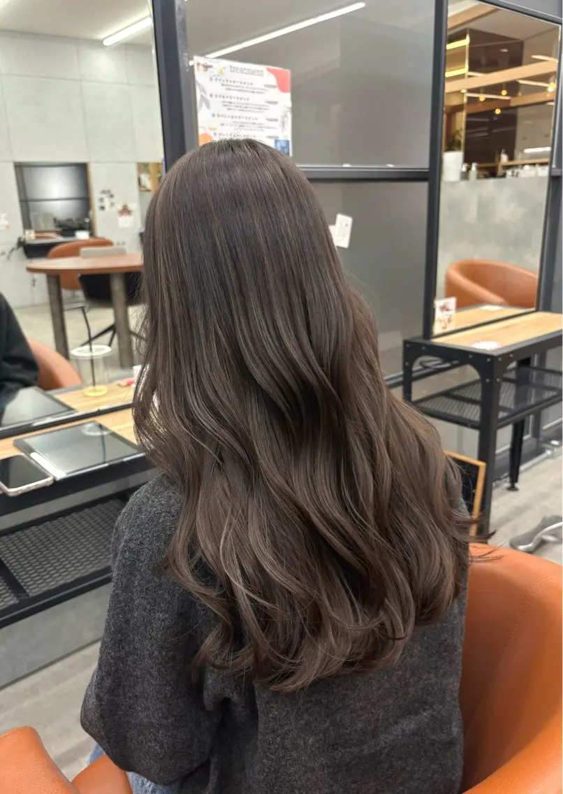 ロング カラー カット ヘアカラー 🫧透明感🫧 上岡夕理香のヘアスタイル