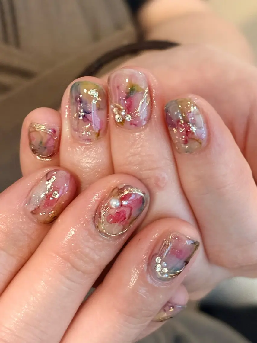 ネイル rina🎀 プライベートサロンのネイルデザイン