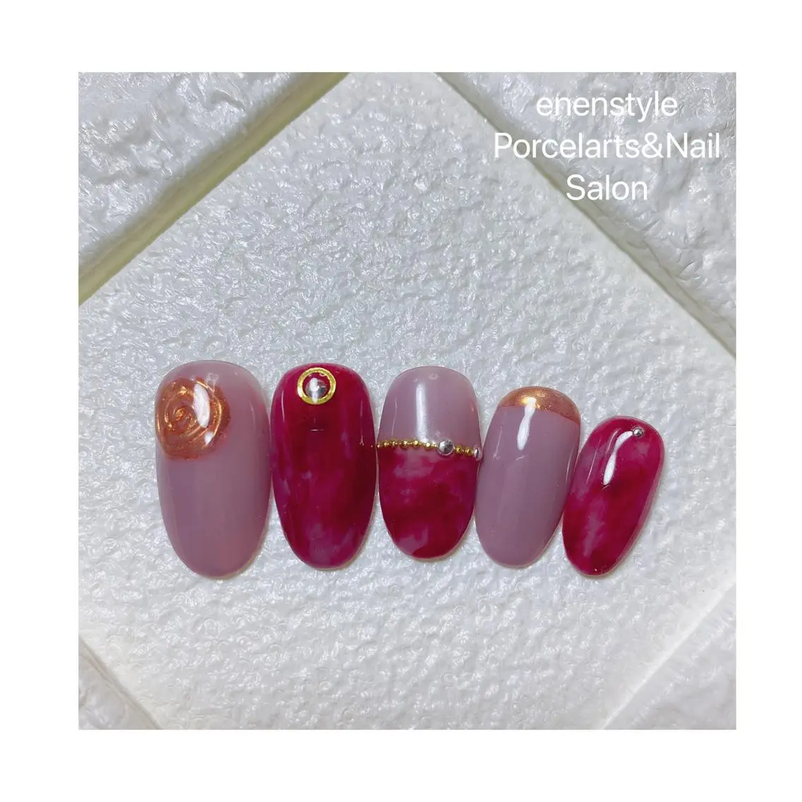 ミディアム ネイル 🐾enen style 🐾のネイルデザイン