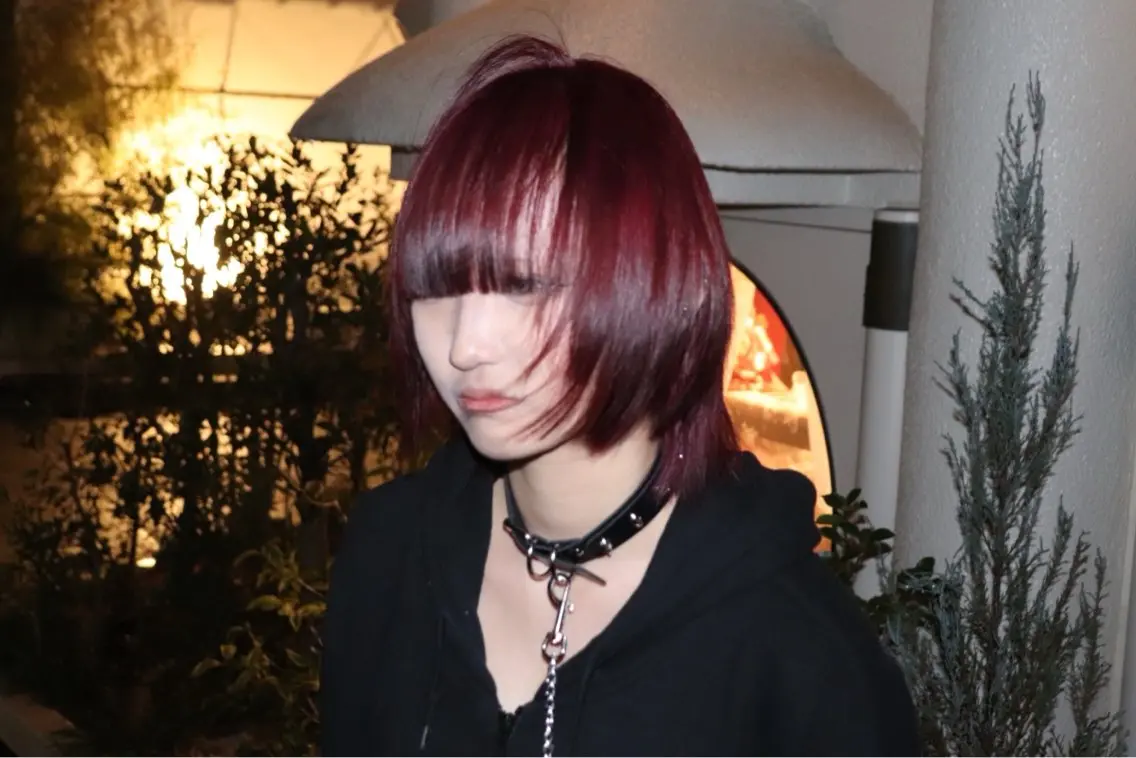 ミディアム SHIN レイヤーカットのヘアスタイル