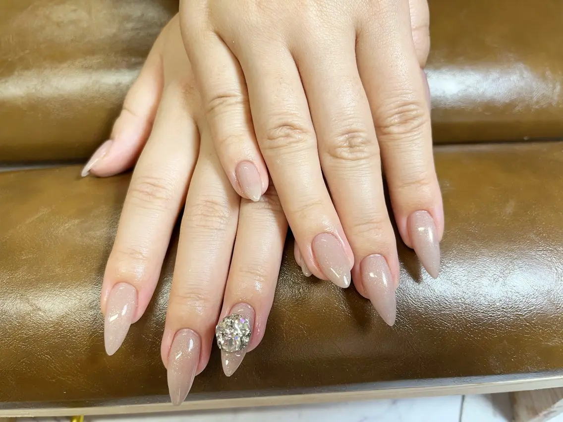 ネイル フットネイル ジェルネイル 韓国ネイル マグネットネイル 持ち込み Nude nailstudioのネイルデザイン