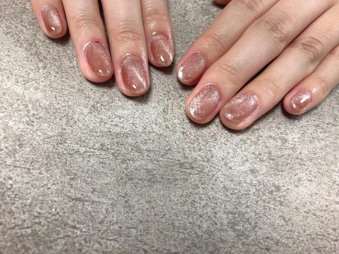 ネイル ブラウン マグネットネイル オレンジ ハンドネイル mogunail &blowのネイルデザイン